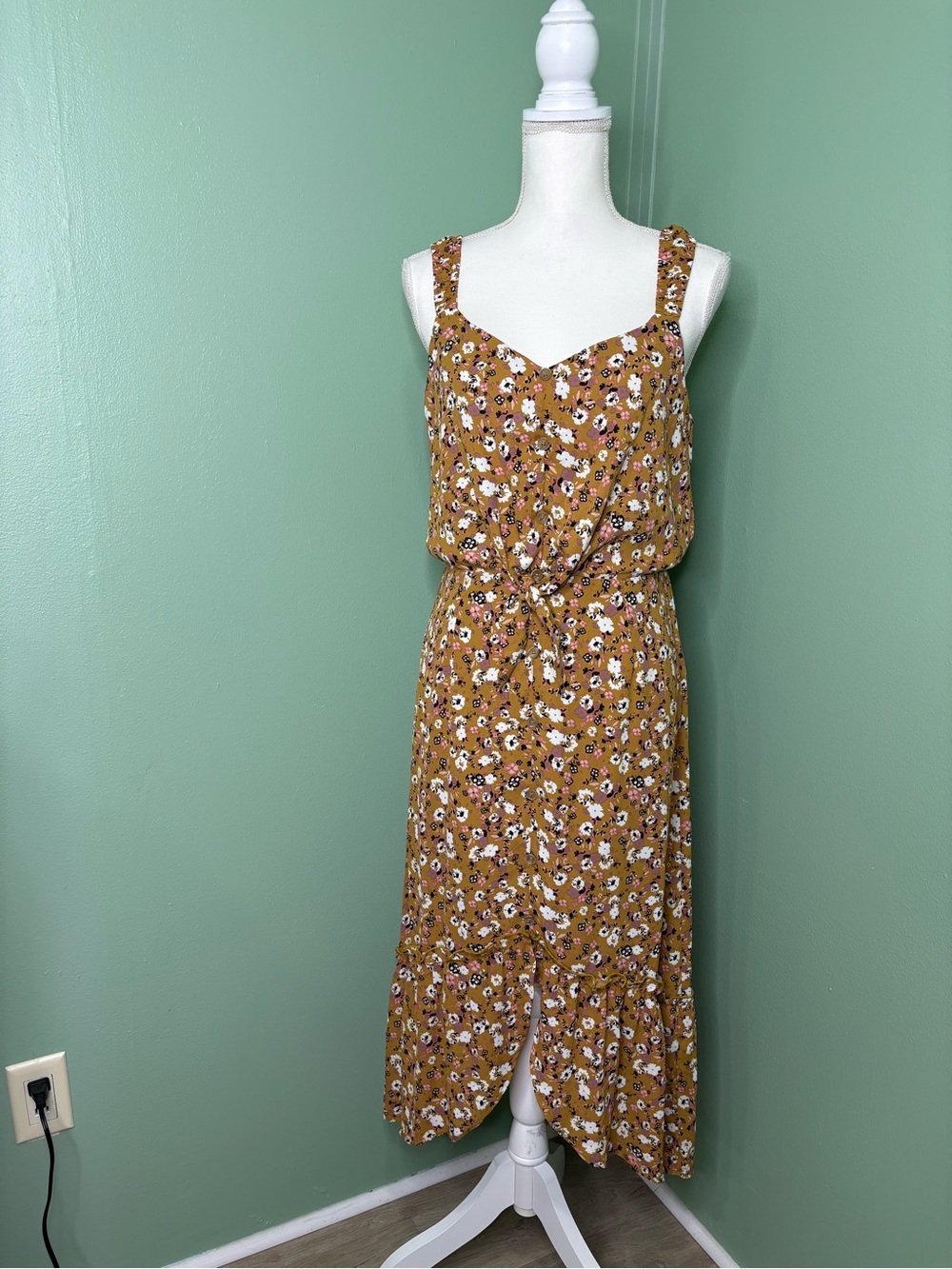 Sienna Sky Mustard Floral Maxi Dress with Tie Waist - Picture 2 of 8